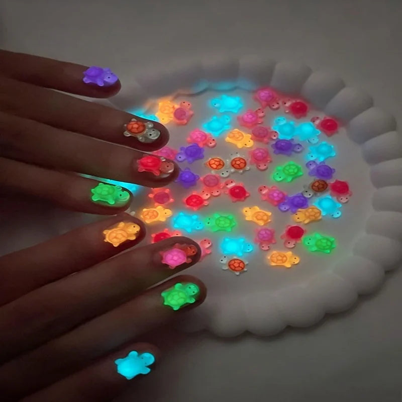 Glow in the Dark Mini Turtle Nail Art Charms - 2