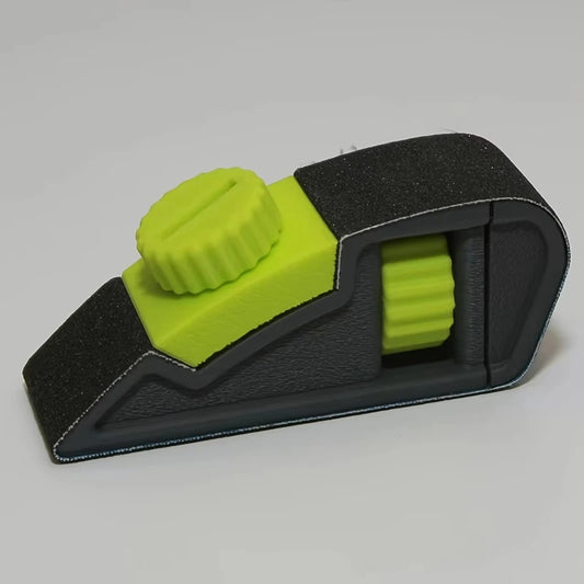 Adjustable Handheld Sandpaper Holder for Woodworking
